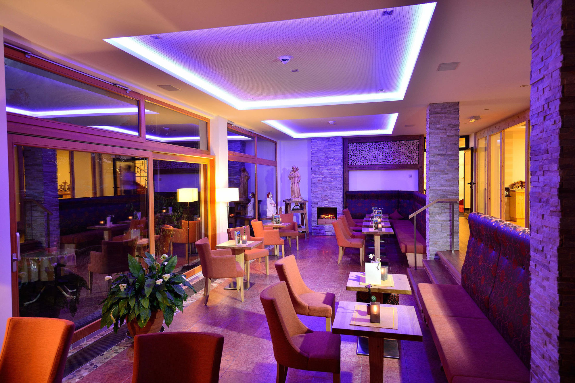 Landhotel Boeld Оберамергау Интериор снимка