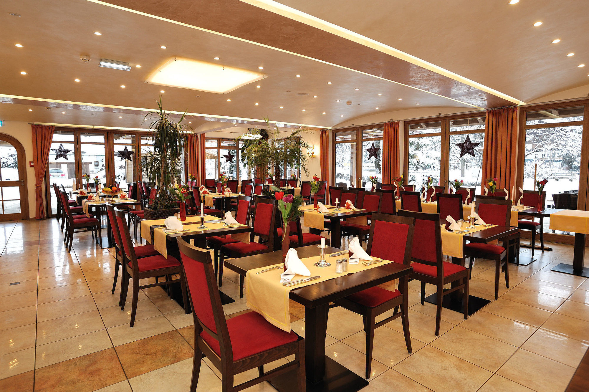 Landhotel Boeld Оберамергау Ресторант снимка